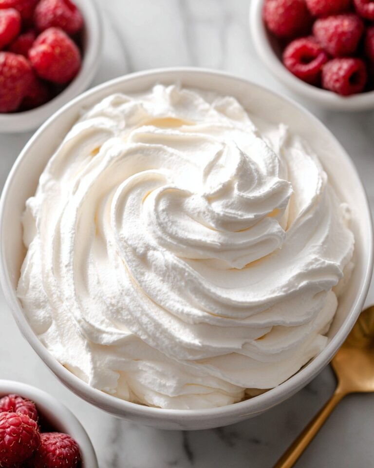 Easy Vanilla Whipped Cream Recipe