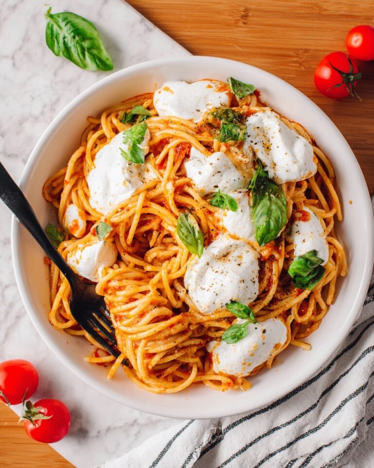 Creamy Burrata Pasta with Cherry Tomatoes and Basil Recipe