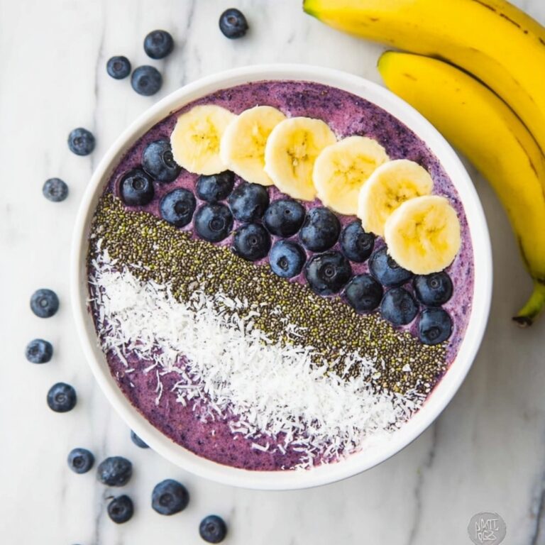Blueberry Muffin Smoothie Bowl Recipe